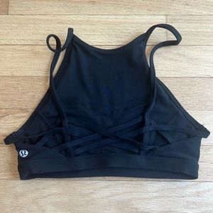 Lululemon free to be high neck limited